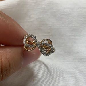 Double infinity ring